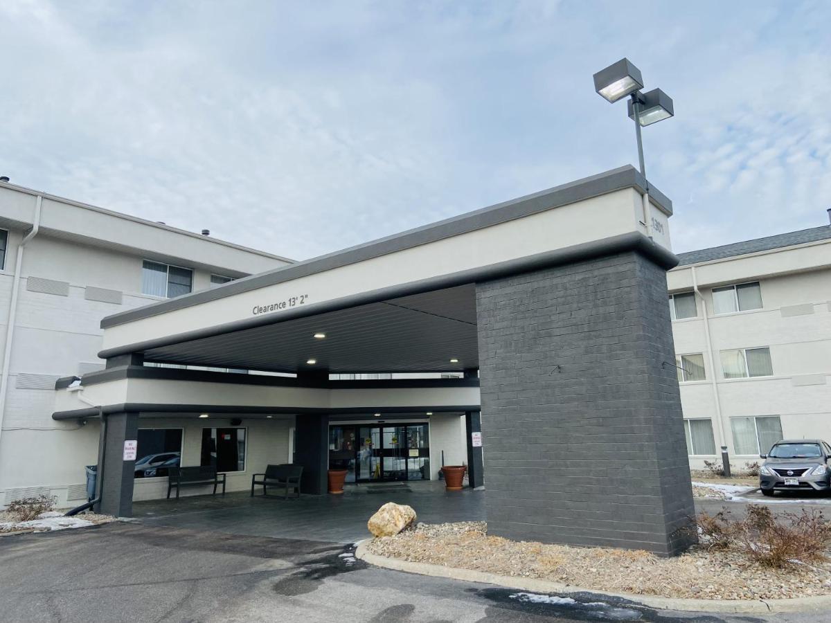 Wingate By Wyndham Lincoln Airport East Hotel Luaran gambar