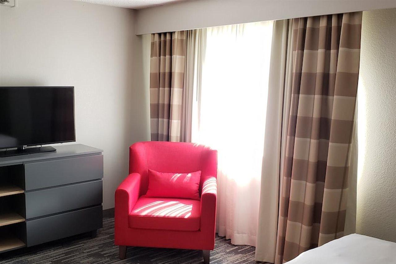 Wingate By Wyndham Lincoln Airport East Hotel Luaran gambar