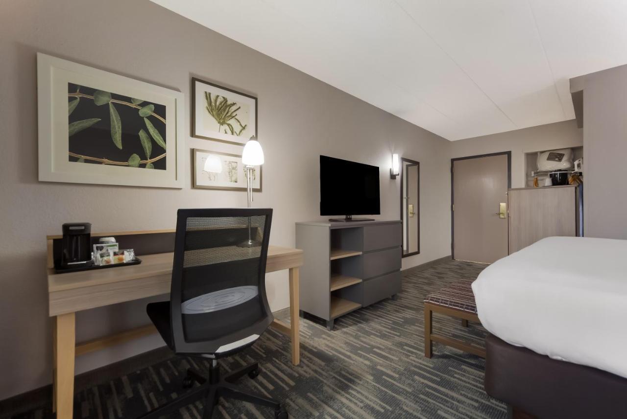 Wingate By Wyndham Lincoln Airport East Hotel Luaran gambar